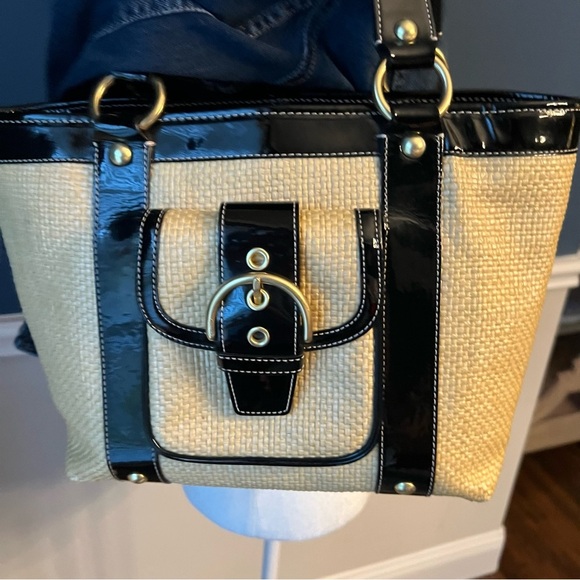 Coach EUC Princess Street Raffia and Patent Leather Legacy Tote Bag - Picture 5 of 15